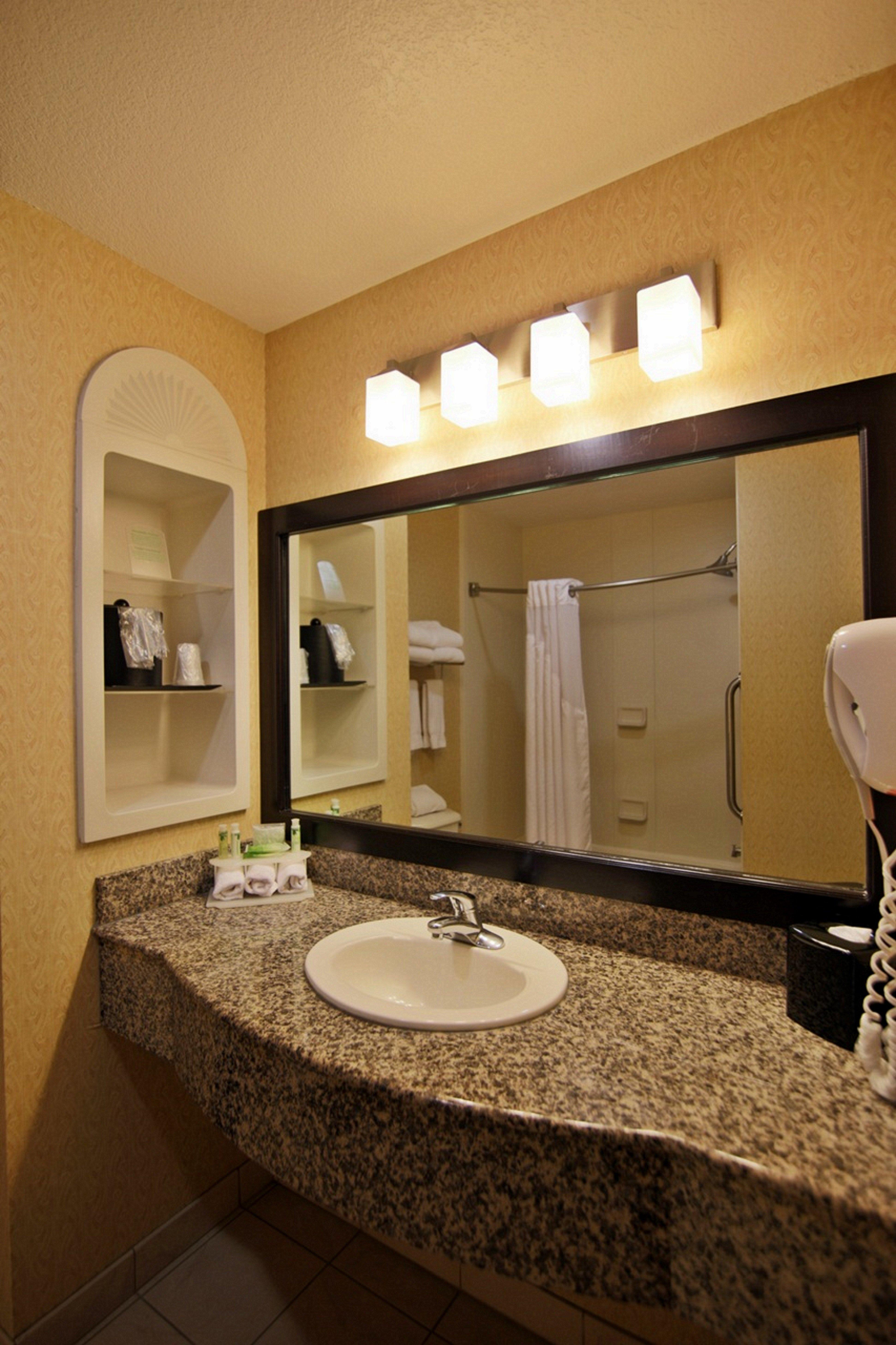Hampton Inn & Suites קת'דרל סיטי מראה חיצוני תמונה