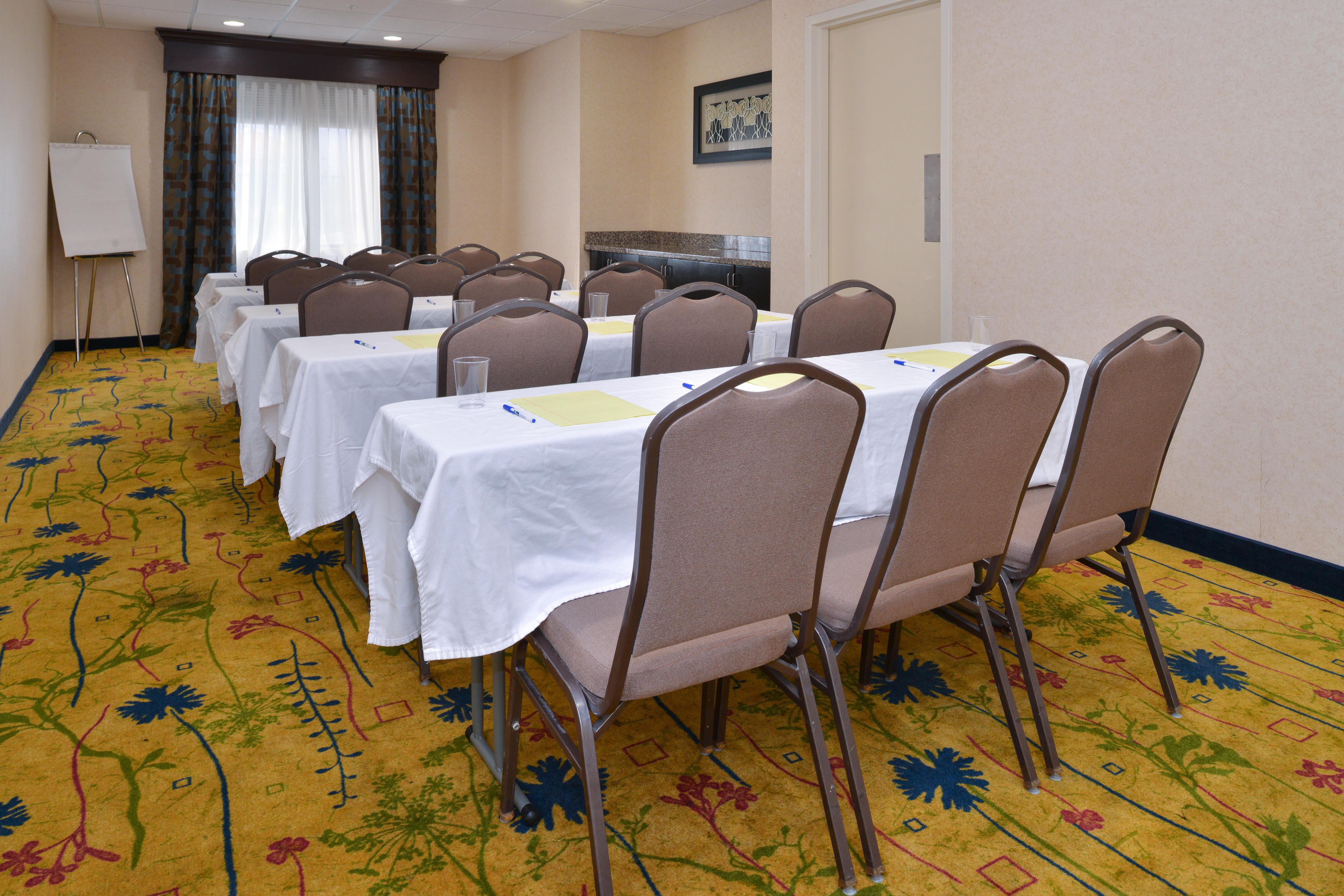 Hampton Inn & Suites קת'דרל סיטי מראה חיצוני תמונה