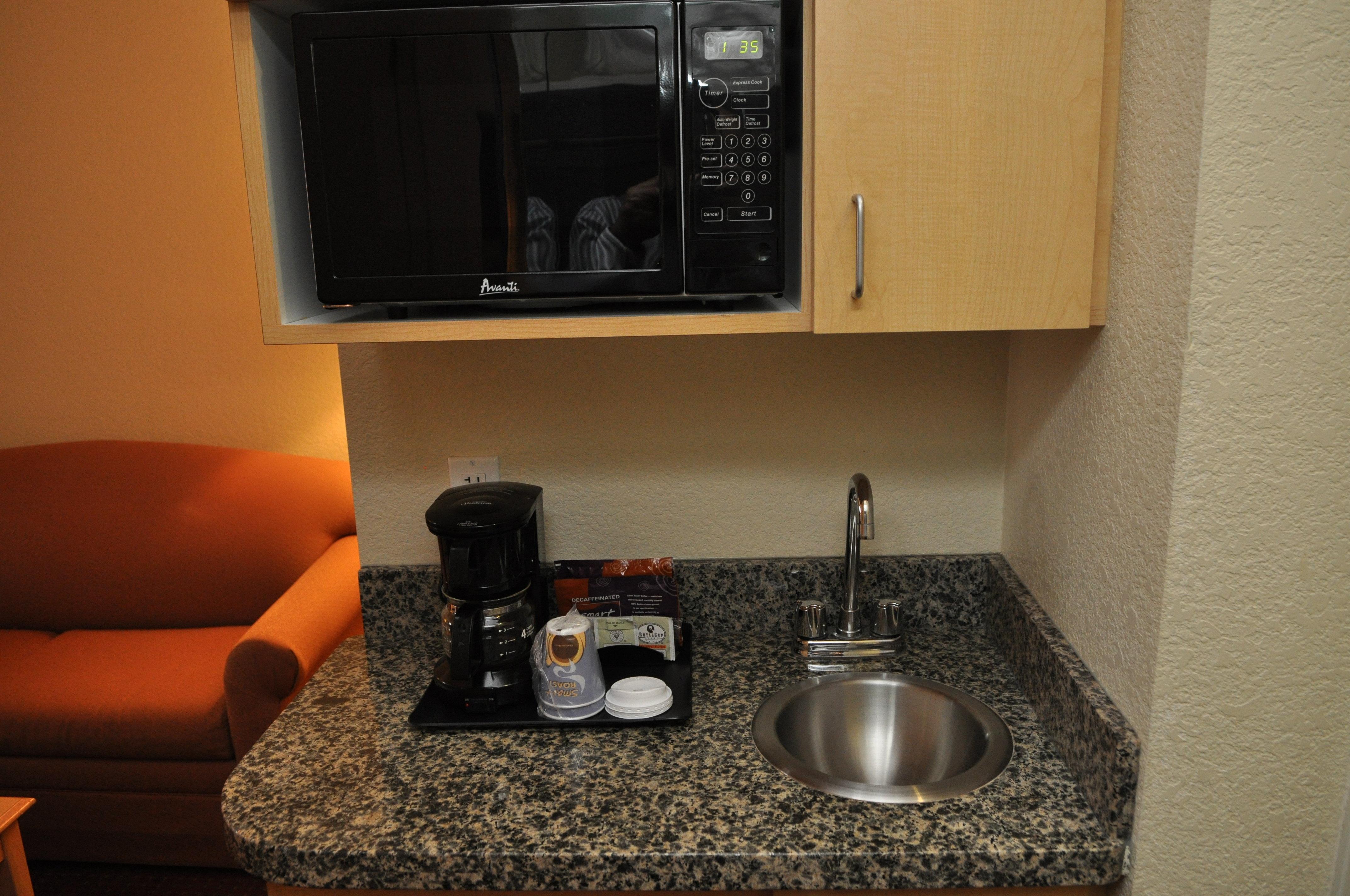 Hampton Inn & Suites קת'דרל סיטי חדר תמונה