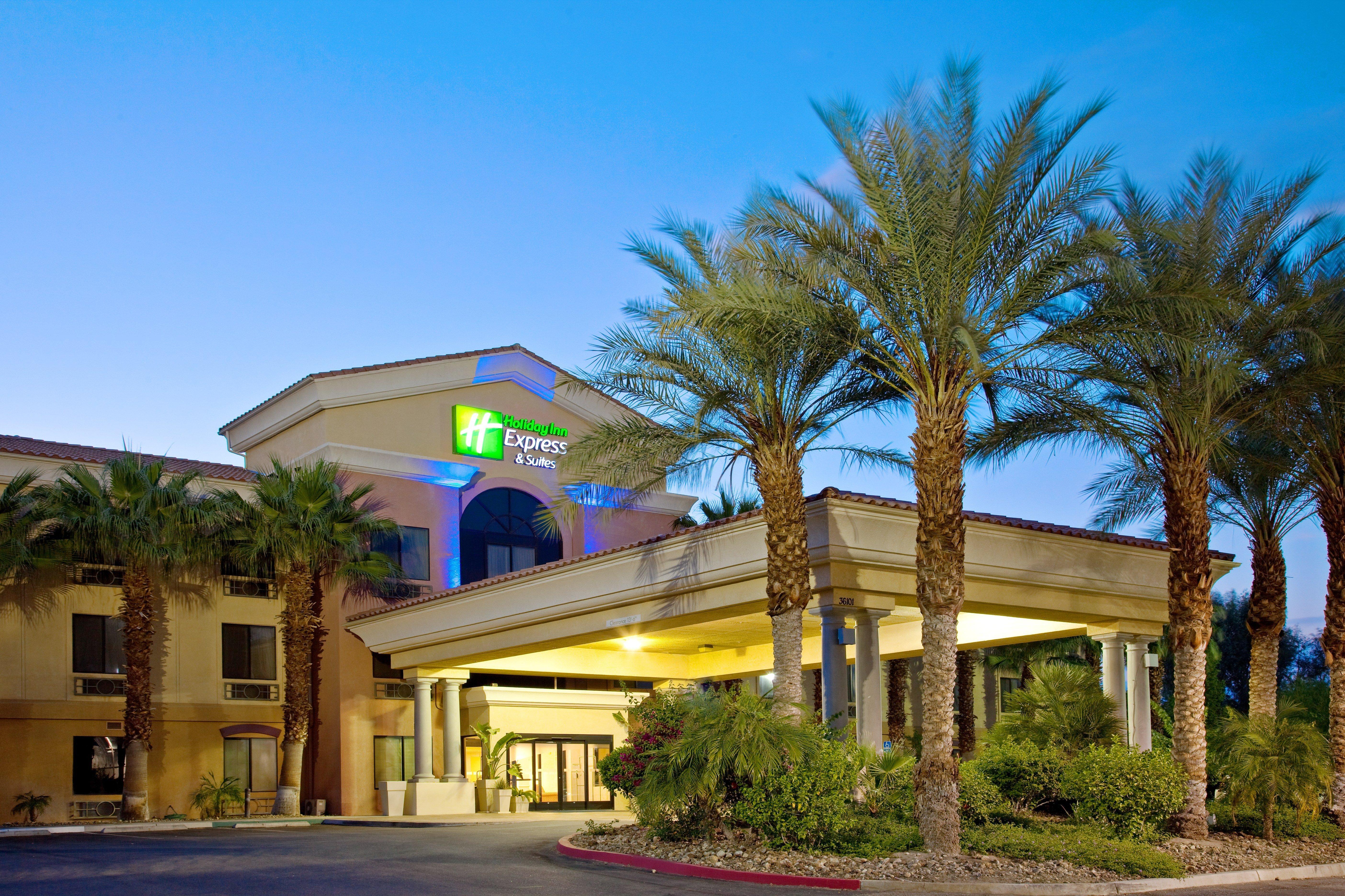 Hampton Inn & Suites קת'דרל סיטי מראה חיצוני תמונה