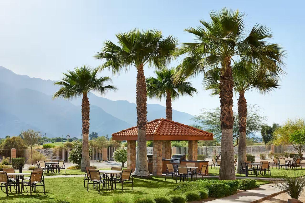 Hampton Inn & Suites קת'דרל סיטי מראה חיצוני תמונה