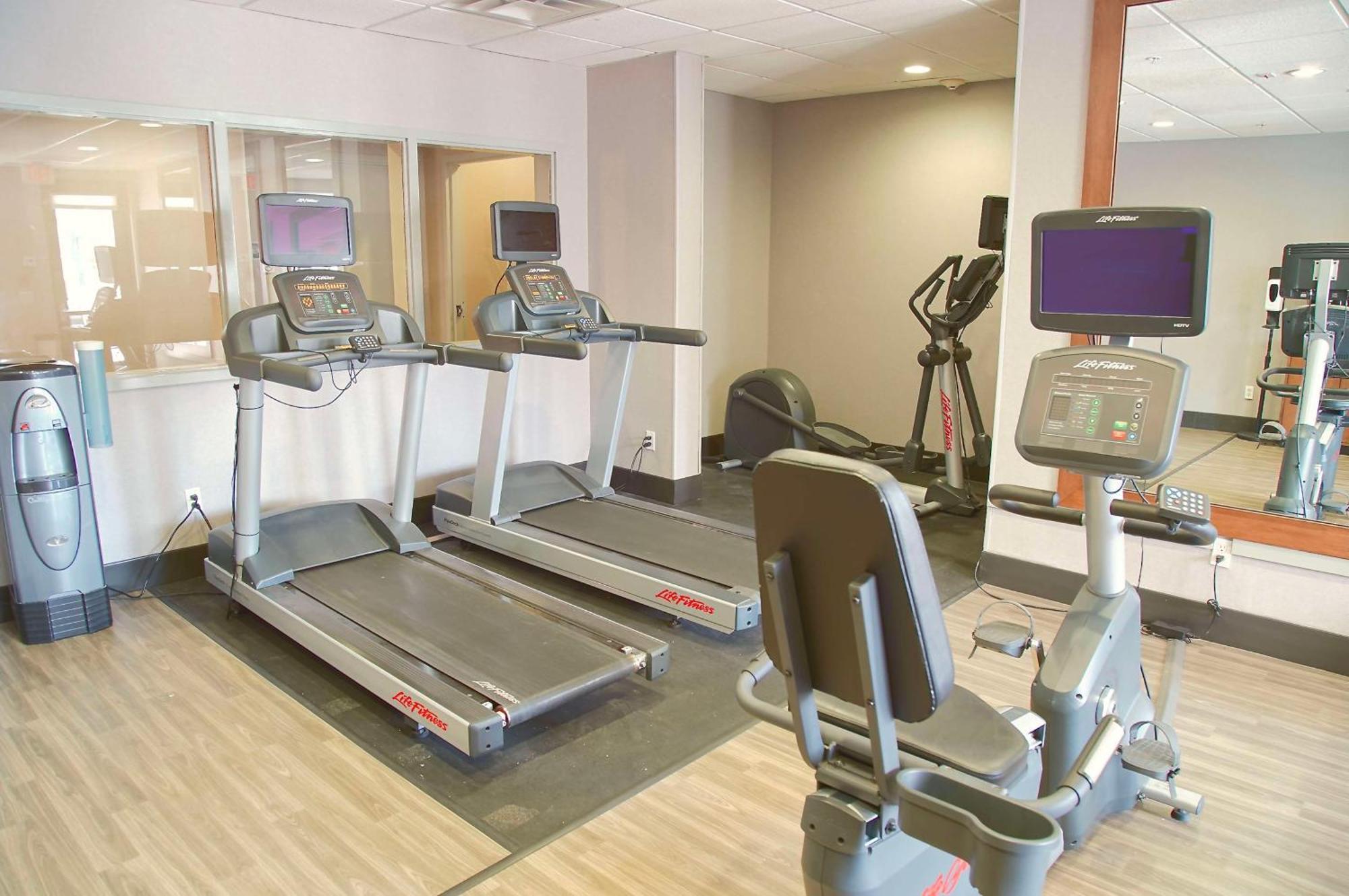 Hampton Inn & Suites קת'דרל סיטי מראה חיצוני תמונה